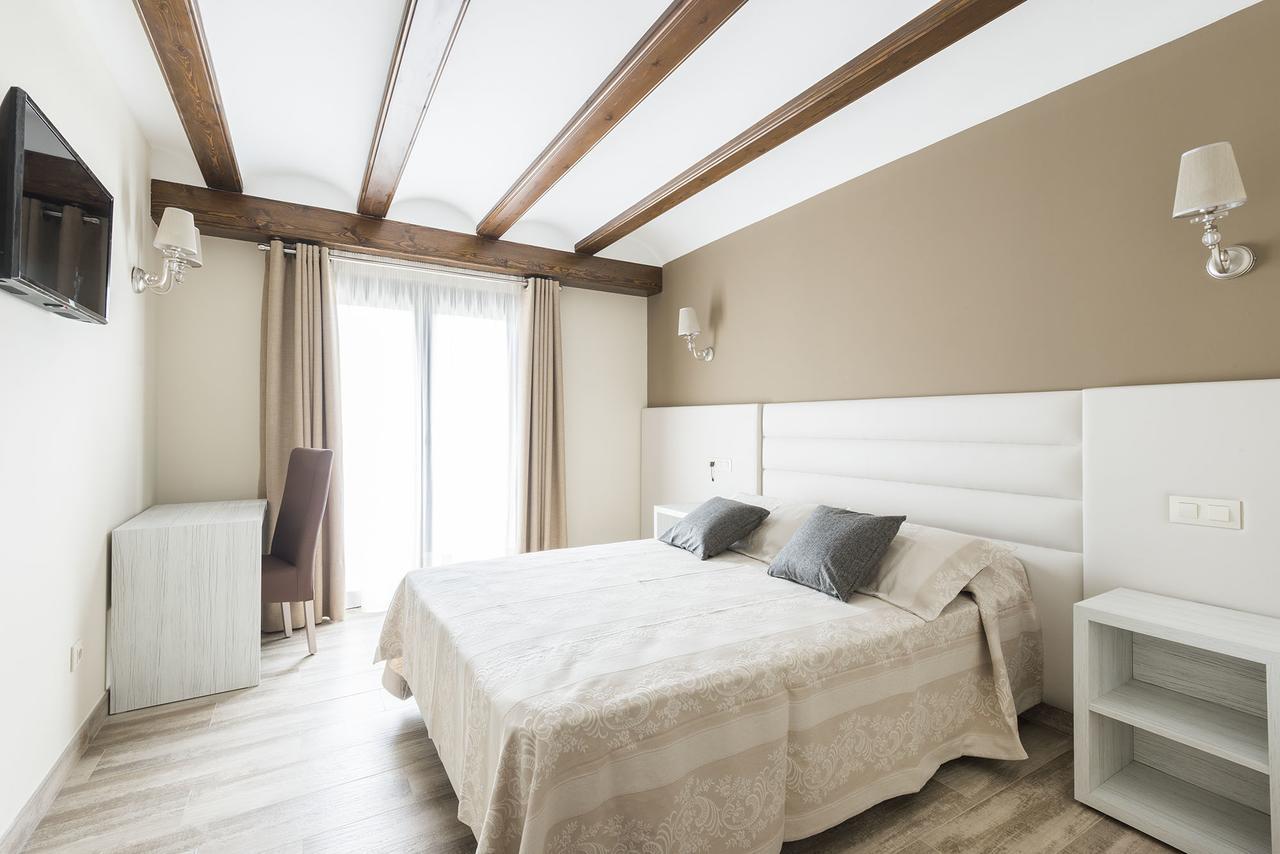 Hotel Atiana Albarracín エクステリア 写真