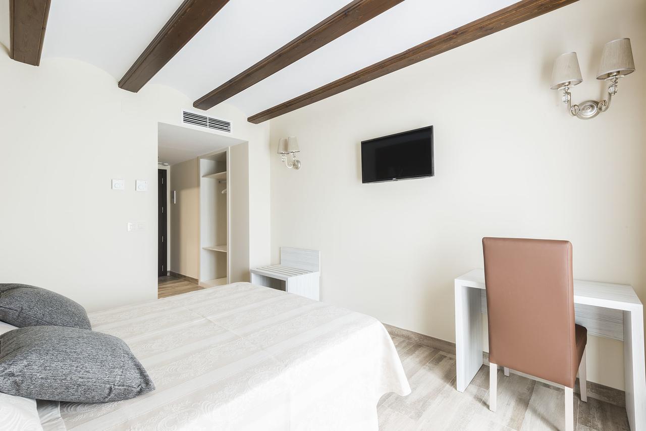 Hotel Atiana Albarracín エクステリア 写真