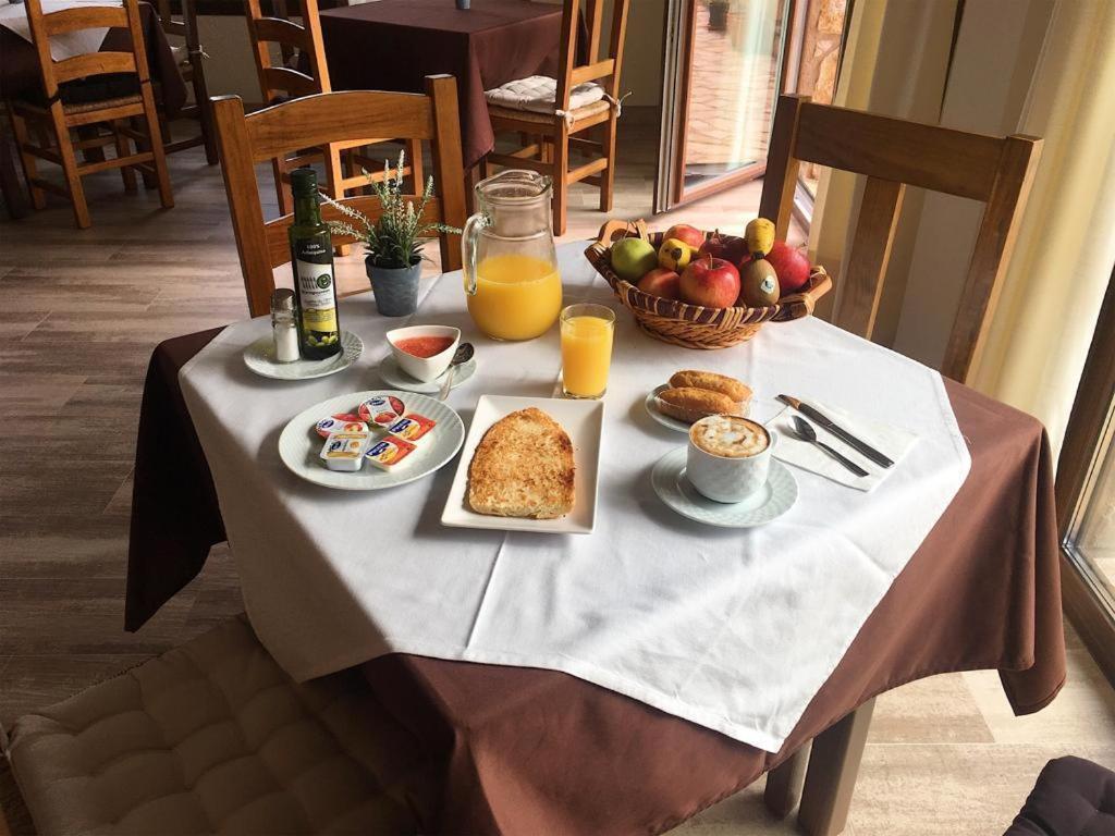 Hotel Atiana Albarracín エクステリア 写真